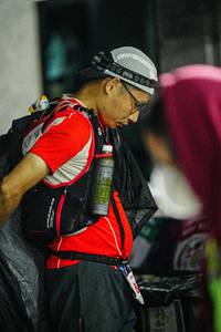 BIB: 1912, 50000, 2000, 35000
                            <button type="button" onclick="openModal(22303900)" class="btn btn-primary btn-sm float-right btn-popup" data-toggle="modal" data-target=".modal-high-quality">
                        <i class="fas fa-shopping-cart"></i> Add to Cart
                    </button>
                                            <button type="button" onclick="isThisMe(22303900, true)" class="btn btn-success btn-sm float-right btn-popup btn-isme hidden" data-toggle="tooltip" data-placement="bottom" title="นี่คือรูปของคุณใช่ไหม คลิกที่นี่เพื่อเอาเข้าอัลบั้ม">
                        <i class="fas fa-plus"></i> Add to album
                    </button>
                    <button type="button" onclick="isThisMe(22303900, false)" class="btn btn-warning btn-sm float-right btn-popup btn-isnotme hidden">
                        <i class="fas fa-ban"></i> Remove from album
                    </button>